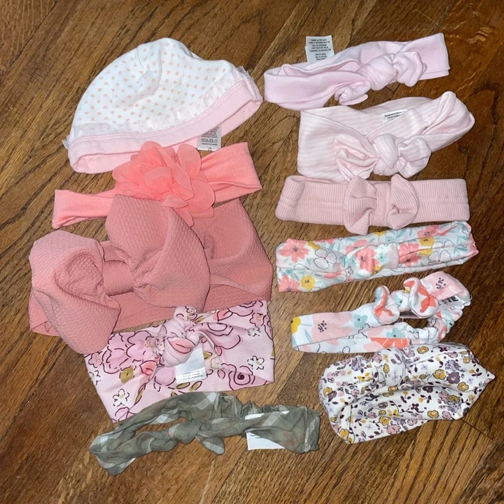BUNDLE OF 11 MIXED BRANDS OF BABY GIRL HANDBANDS SIZE 0-6 MONTHS ALL NWOT OR EUC